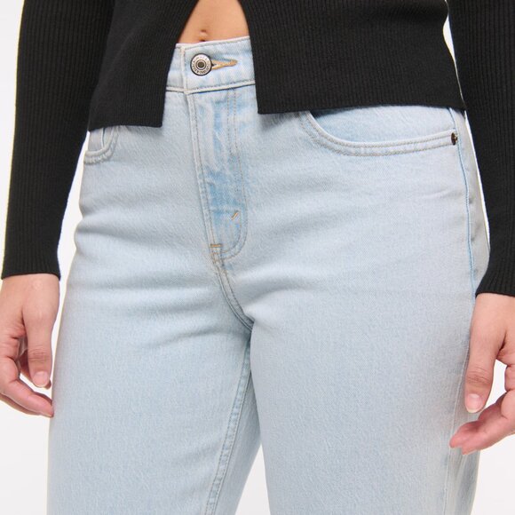 Abercrombie & Fitch Curve Love Mid Rise 90s Straight Jean - 29L Light Marble NWT - Picture 6 of 9